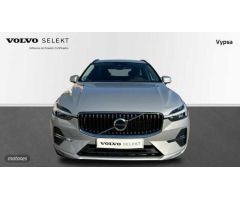 Volvo XC 60 2.0 B4 D CORE AUTO 197 5P de 2023 con 16.912 Km por 43.500 EUR. en Malaga