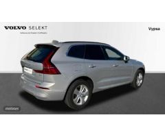 Volvo XC 60 2.0 B4 D CORE AUTO 197 5P de 2023 con 16.912 Km por 43.500 EUR. en Malaga