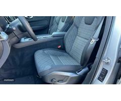Volvo XC 60 2.0 B4 D CORE AUTO 197 5P de 2023 con 16.912 Km por 43.500 EUR. en Malaga