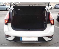 Hyundai Bayon 1.0 TGDI 48V Maxx de 2024 con 7.650 Km por 21.500 EUR. en Segovia