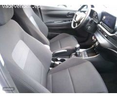 Hyundai Bayon 1.0 TGDI 48V Maxx de 2024 con 7.650 Km por 21.500 EUR. en Segovia
