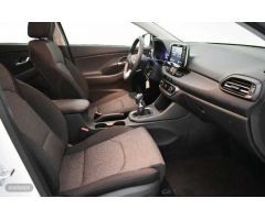 Hyundai i30 1.5 DPI Klass SLX 110 de 2024 con 6.195 Km por 18.700 EUR. en Zaragoza