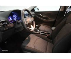 Hyundai i30 1.5 DPI Klass SLX 110 de 2024 con 6.195 Km por 18.700 EUR. en Zaragoza