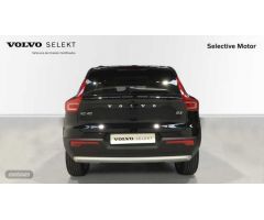 Volvo XC40 XC40 Core, B3, Gasolina de 2024 con 33.738 Km por 32.500 EUR. en Cantabria