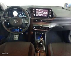 Hyundai Bayon 1.0 TGDI 48V Tecno de 2023 con 14.511 Km por 20.700 EUR. en Granada