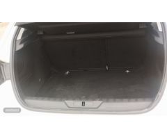 Peugeot 308 5P Allure BlueHDi 130 S&S EAT8 de 2021 con 140.000 Km por 12.200 EUR. en Albacete