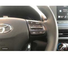 Hyundai Kona 1.0 TGDI Klass 4x2 de 2022 con 25.500 Km por 18.300 EUR. en Huelva