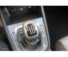 Hyundai Kona 1.0 TGDI Klass 4x2 de 2022 con 25.500 Km por 18.300 EUR. en Huelva