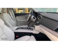 Volvo XC 90 2.0 B5 D MHEV PLUS BRIGHT AWD AUTO 235 5P 7 Plazas de 2022 con 52.370 Km por 58.500 EUR.