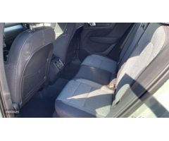 Volvo XC40 XC40 CORE T2 AUTO GASOLINA de 2023 con 29.586 Km por 32.990 EUR. en Huelva