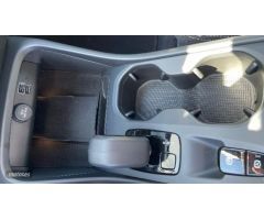 Volvo XC40 XC40 CORE T2 AUTO GASOLINA de 2023 con 29.586 Km por 32.990 EUR. en Huelva