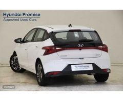 Hyundai i20 1.0 TGDI Klass 100 de 2023 con 5.180 Km por 18.800 EUR. en Toledo