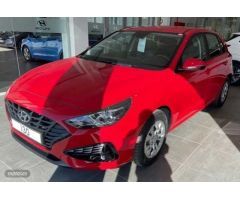 Hyundai i30 1.5 DPI Essence 110 de 2022 con 1.500 Km por 20.583 EUR. en Toledo