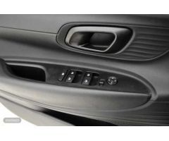 Hyundai i20 1.2 MPI Essence de 2024 con 11.136 Km por 18.200 EUR. en Baleares