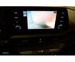Hyundai i20 1.2 MPI Essence de 2024 con 11.136 Km por 18.200 EUR. en Baleares