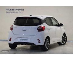 Hyundai i10 1.0 MPI Klass de 2024 con 9.670 Km por 15.800 EUR. en Baleares