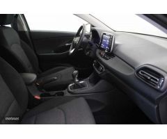 Hyundai i30 1.5 DPI Klass SLX 110 de 2024 con 8.605 Km por 20.900 EUR. en Baleares