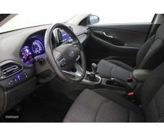 Hyundai i30 1.5 DPI Klass SLX 110 de 2024 con 8.605 Km por 20.900 EUR. en Baleares