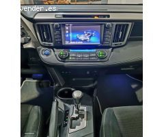 Toyota RAV 4 ADVANCE 4x4 hybrido de 2017 con 158.000 Km por 19.350 EUR. en Sevilla