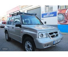 Santana 350 1.6 hdi de 2007 con 45.000 Km por 7.995 EUR. en Sevilla