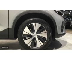 Volvo XC40 XC40 MODEL CORE de 2024 con 1 Km por 36.900 EUR. en Cantabria