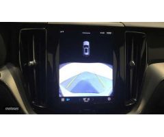 Volvo XC40 XC40 MODEL CORE de 2024 con 1 Km por 36.900 EUR. en Cantabria