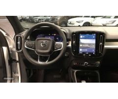 Volvo XC40 XC40 MODEL CORE de 2025 con 1 Km por 38.900 EUR. en Cantabria