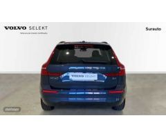 Volvo XC 60 2.0 B4 D CORE AUTO 197 5P de 2023 con 10.000 Km por 41.500 EUR. en Cadiz