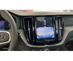 Volvo XC 60 2.0 B4 D CORE AUTO 197 5P de 2023 con 10.000 Km por 41.500 EUR. en Cadiz