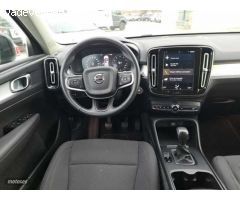 Volvo XC40 TODOTERRENO 1.5 T2 MOMENTUM PRO 129CV 5P de 2020 con 55.571 Km por 25.500 EUR. en Sevilla