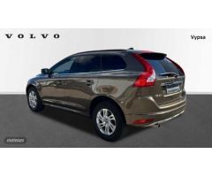 Volvo XC 60 2.0 D3 MOMENTUM 150 5P de 2016 con 88.578 Km por 20.900 EUR. en Cordoba
