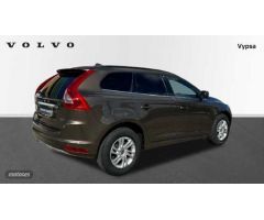 Volvo XC 60 2.0 D3 MOMENTUM 150 5P de 2016 con 88.578 Km por 20.900 EUR. en Cordoba
