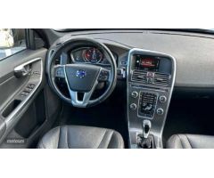 Volvo XC 60 2.0 D3 MOMENTUM 150 5P de 2016 con 88.578 Km por 20.900 EUR. en Cordoba