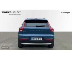 Volvo XC40 2.0 B3 CORE AUTO 5P de 2024 con 29.796 Km por 32.900 EUR. en Vizcaya