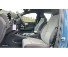 Volvo XC40 2.0 B3 CORE AUTO 5P de 2024 con 29.796 Km por 32.900 EUR. en Vizcaya