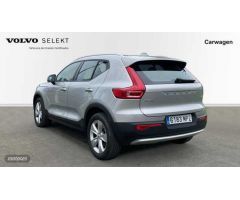 Volvo XC40 2.0 B3 CORE AUTO 5P de 2024 con 30.702 Km por 32.900 EUR. en Vizcaya