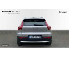 Volvo XC40 2.0 B3 CORE AUTO 5P de 2024 con 30.702 Km por 32.900 EUR. en Vizcaya