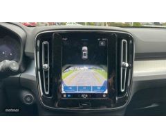 Volvo XC40 2.0 B3 CORE AUTO 5P de 2024 con 30.702 Km por 32.900 EUR. en Vizcaya