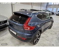 Volvo XC40 T3 Inscription Automatico de 2020 con 65.000 Km por 29.900 EUR. en Navarra