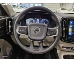Volvo XC40 T3 Inscription Automatico de 2020 con 65.000 Km por 29.900 EUR. en Navarra