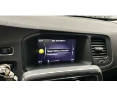 Volvo V 60 V60 D3 Momentum Manual de 2017 con 172.214 Km por 15.900 EUR. en Madrid