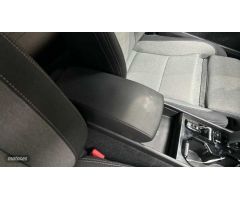 Volvo XC40 XC40 Recharge Plus, T4 Hibrido enchufable, Gasolina, Bright de 2023 con 17.300 Km por 38.