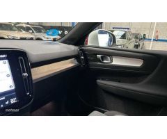 Volvo XC40 XC40 Recharge Plus, T4 Hibrido enchufable, Gasolina, Bright de 2023 con 17.300 Km por 38.