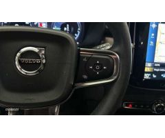 Volvo XC40 XC40 Recharge Plus, T4 Hibrido enchufable, Gasolina, Bright de 2023 con 17.300 Km por 38.