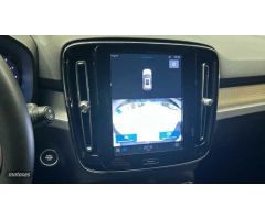 Volvo XC40 XC40 Core, B3 Mild Hybrid, Gasolina de 2023 con 13.615 Km por 36.900 EUR. en Madrid