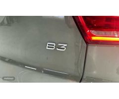 Volvo XC40 XC40 Core, B3 Mild Hybrid, Gasolina de 2023 con 13.615 Km por 36.900 EUR. en Madrid