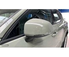 Volvo XC40 XC40 Core, B3 Mild Hybrid, Gasolina de 2023 con 13.615 Km por 36.900 EUR. en Madrid