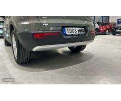Volvo XC40 XC40 Core, B3 Mild Hybrid, Gasolina de 2023 con 13.615 Km por 36.900 EUR. en Madrid