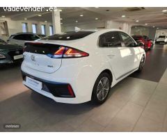 Hyundai Ioniq 1.6 GDI PHEV Tecno DCT de 2020 con 57.500 Km por 18.900 EUR. en Madrid