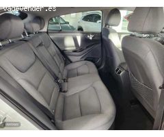 Hyundai Ioniq 1.6 GDI PHEV Tecno DCT de 2020 con 57.500 Km por 18.900 EUR. en Madrid